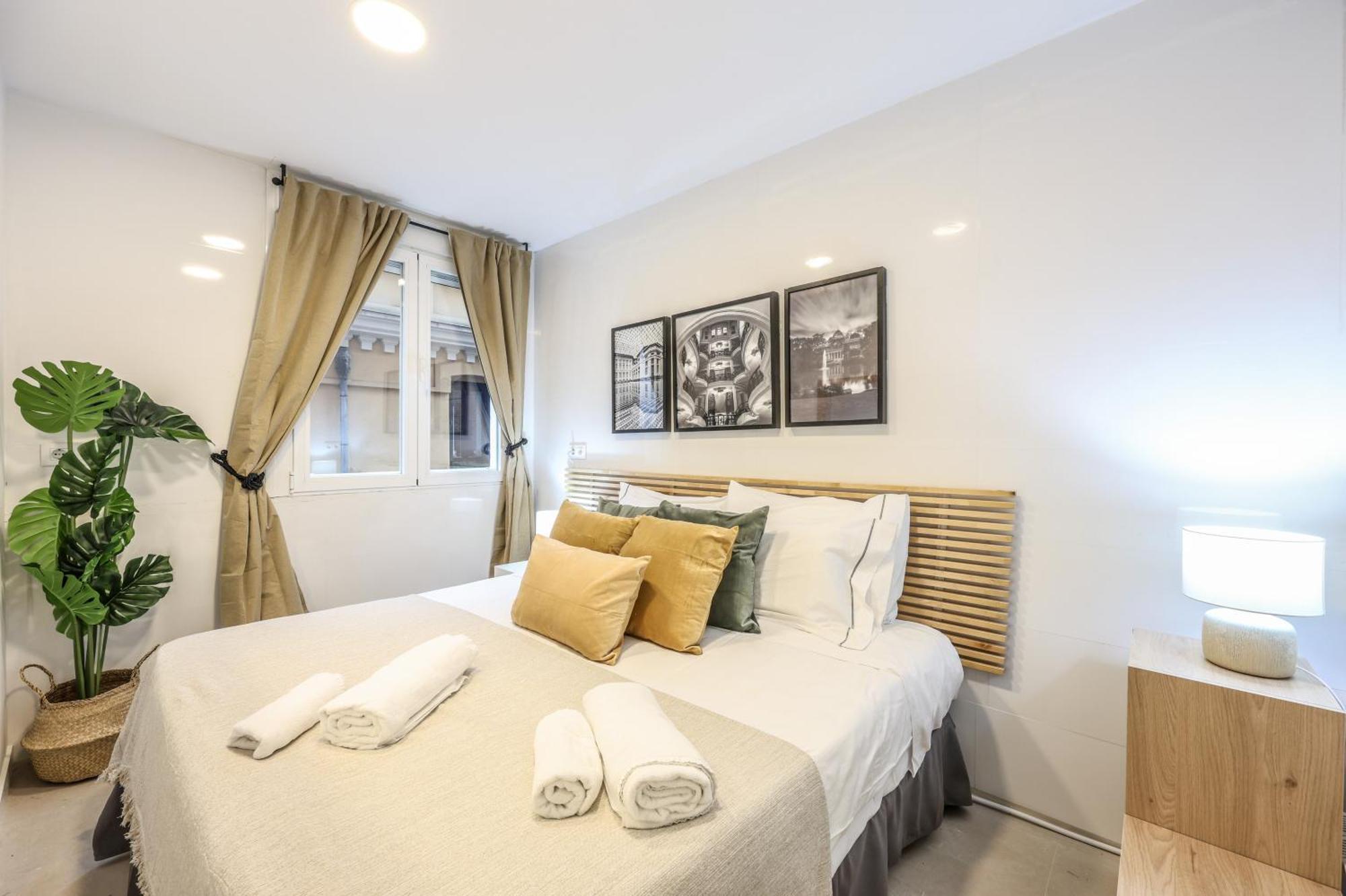 Be Coliving Madrid Centro Hotel Exterior photo